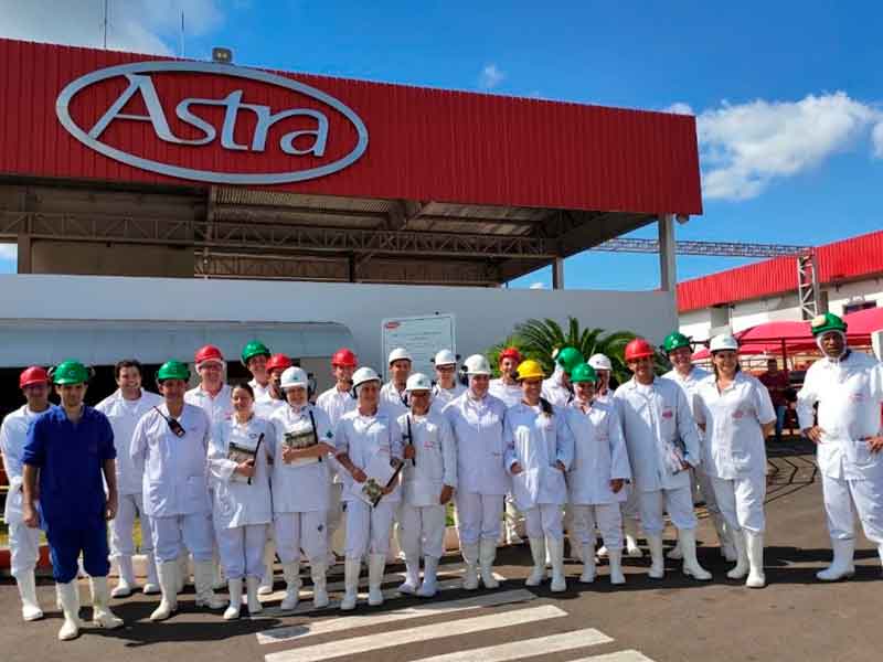 COLABORADORES DO FRIGOASTRA RECEBEM TREINAMENTO SOBRE BEM-ESTAR BOVINO